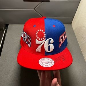 Mitchell & Ness evan turner signed hat